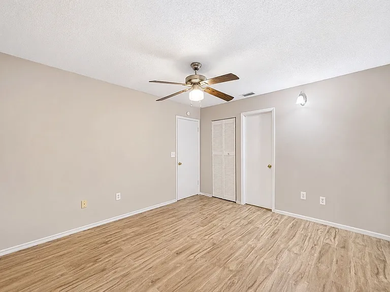 2910 Western Willow Ter — Photo 14