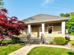 93 Mendon Rd, Attleboro, MA 02703