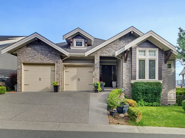 35520 Mahogany Dr #6, Abbotsford, BC V3G 0C9