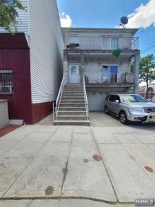 529 5th St, Union City, NJ, 07087