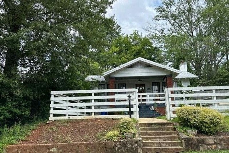 1st image of 730 Keith Ave
