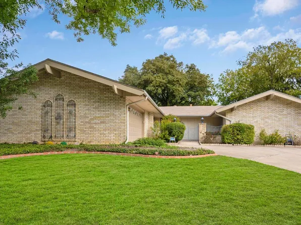 207 MADRID DR, Universal City, TX 78148