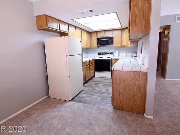 5th image of 5060 Jeffreys St Unit 102