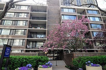 1st image of 1555 N Sandburg Ter APT 506
