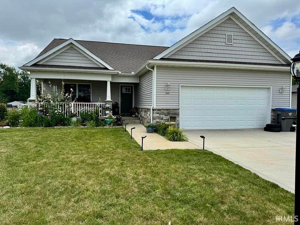 1st image of 8095 Pioneer Way