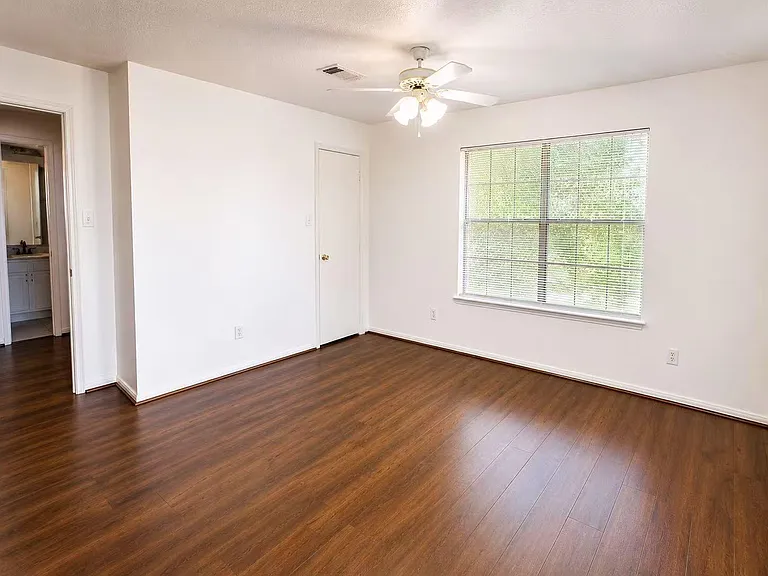 3519 Benjamin Franklin Ln — Photo 18