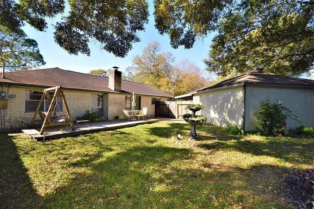 4 bed, 2254 sqft, $4,000 — Photo 4