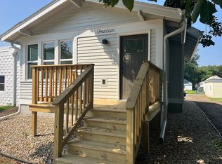 14 Washington St, Vermillion, SD 57069