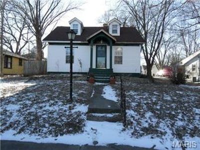 305 N 4th St, Elsberry, MO, 63343