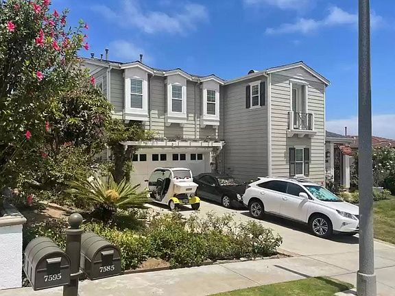 5th image of 7585 W 80th St