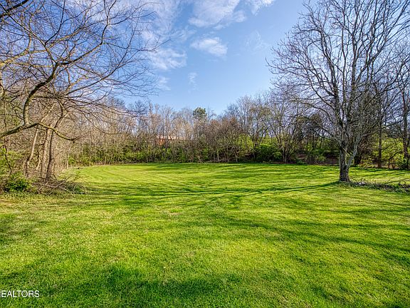 5th image of 168 Crooke Rd