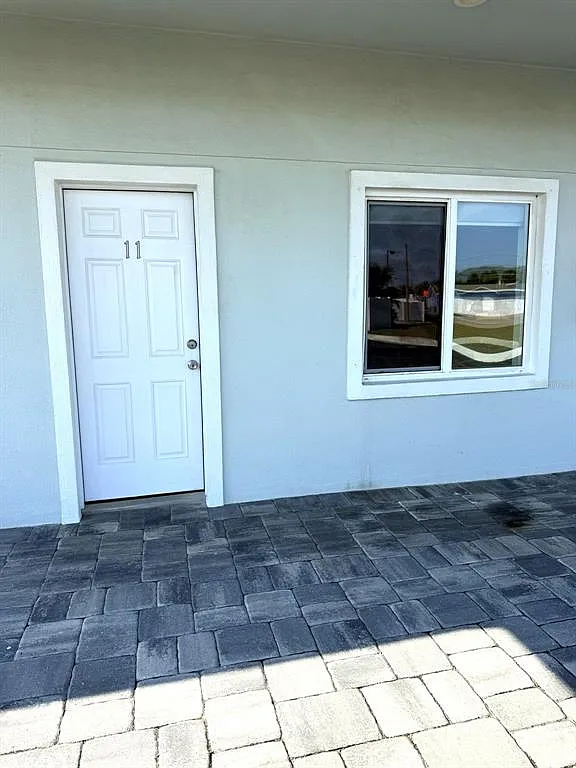1896 Ocean Shore Blvd — Photo 2