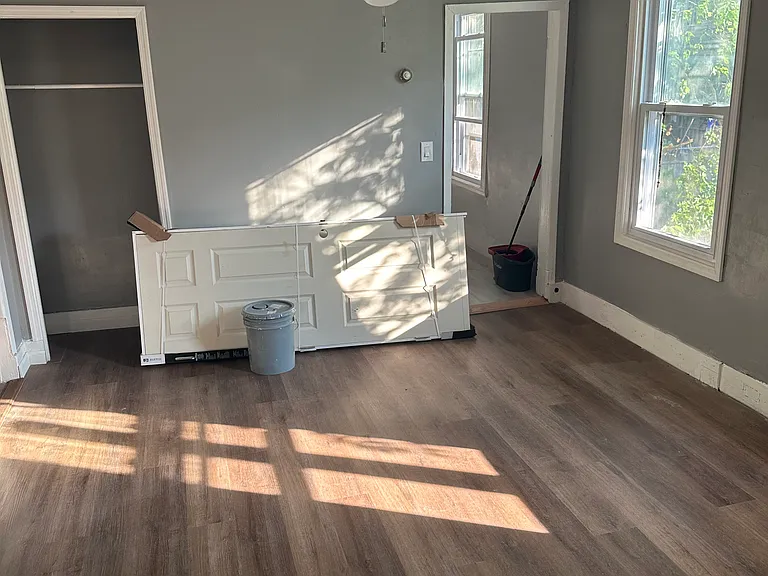 30 Mary St #2 — Photo 4