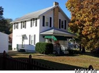 3918 11th Ave, Parkersburg, WV 26101