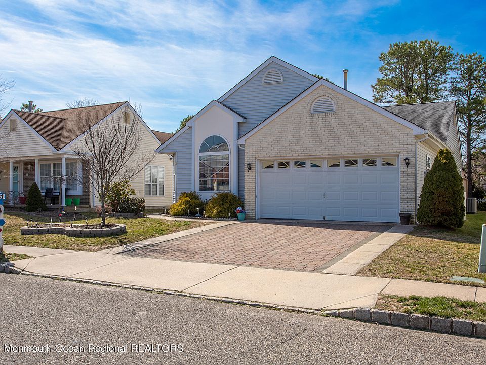 51 Stockport Drive, Toms River, NJ 08757 Zillow