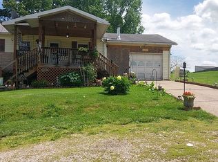 809 Edgelawn St, Parkersburg, WV 26101