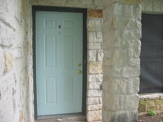 1st image of 9943 Bilbrook Pl #B