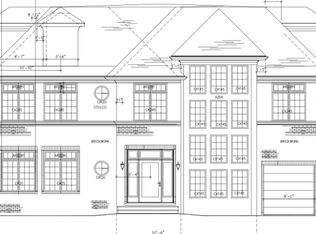 63 Causeway Rd, Lawrence, NY 11559