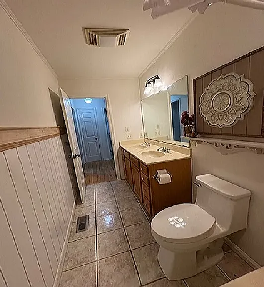 Hall Bathroom