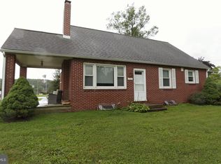 3950 Locust Grove Rd, Columbia, PA 17512