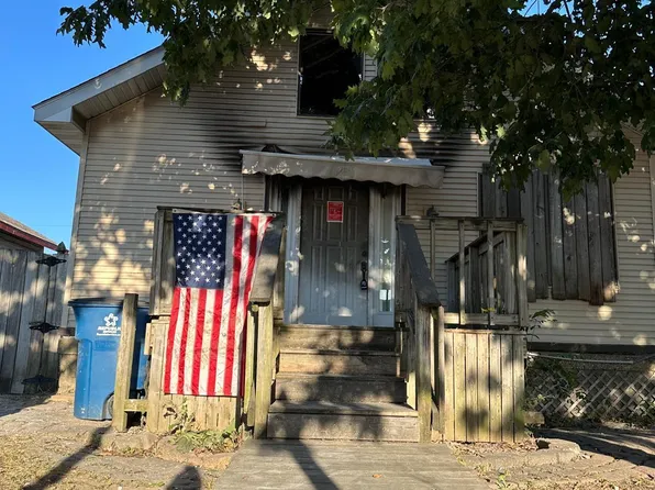 3235 N 21st St, Terre Haute, IN 47804