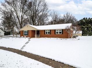 681 Highland Ave, Wadsworth, OH 44281