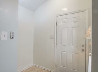 521 W Ocean View Ave APT G, Norfolk, VA 23503