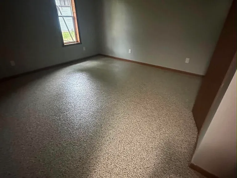 803 Walnut St — Photo 5