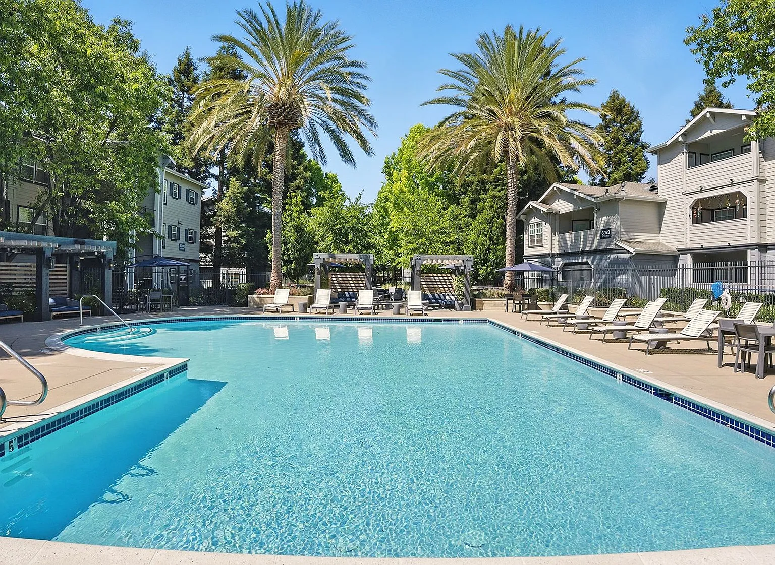 Monterey Grove — Photo 1