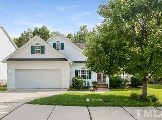 309 Holly Thorn Trce, Holly Springs, NC 27540