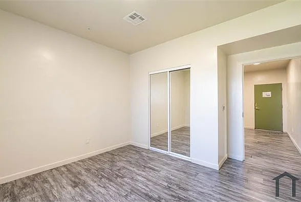 130 S Soto St — Photo 11