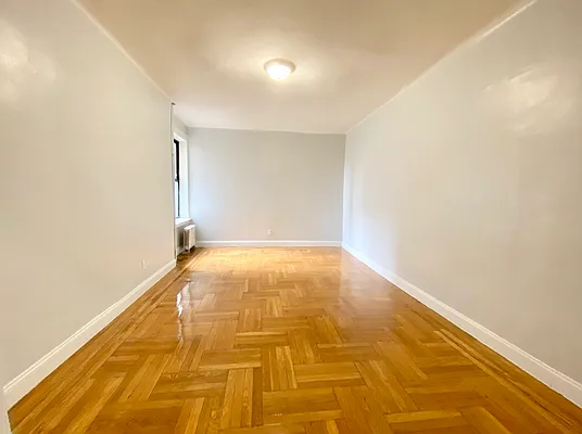 Rented by Compass | media 6