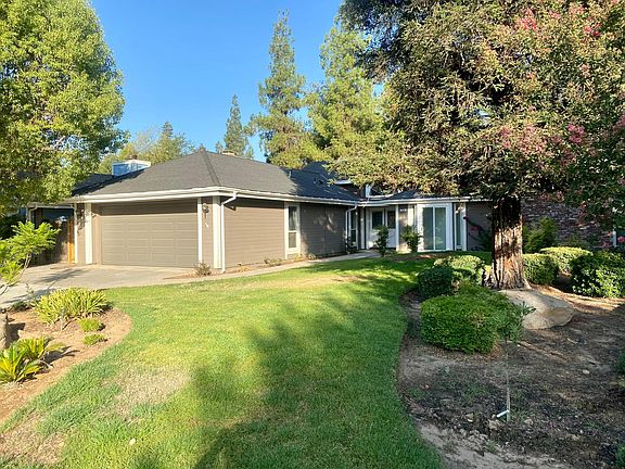 5th image of 754 E Woodhaven Ln