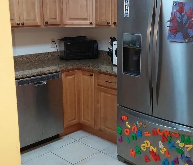 3002 W Cleveland St #D5 — Photo 4