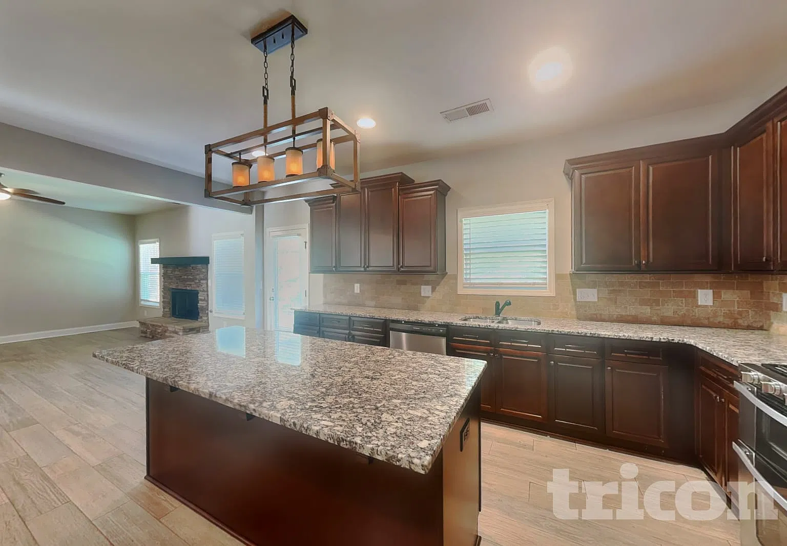 922 Ashton Park Drive Southwest Mableton GA — Photo 4