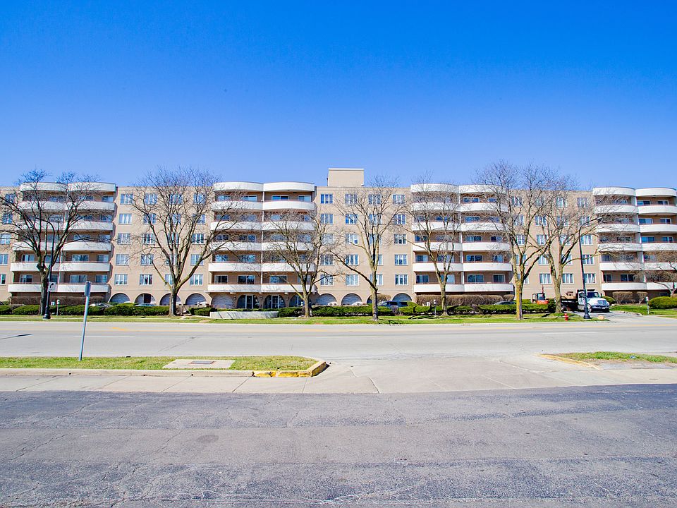1st image of 6400 N Cicero Ave APT 317