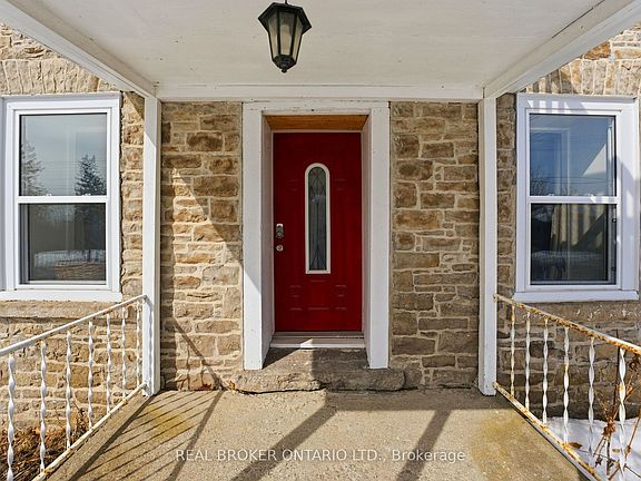 3rd image of 2800 County Road 21 Rd