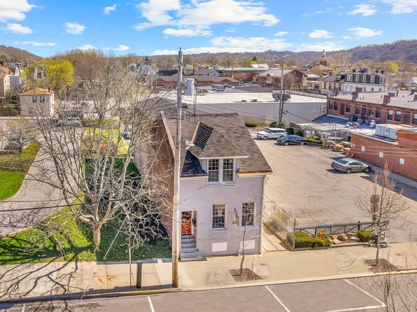 518 Broad St #2, Sewickley, PA 15143