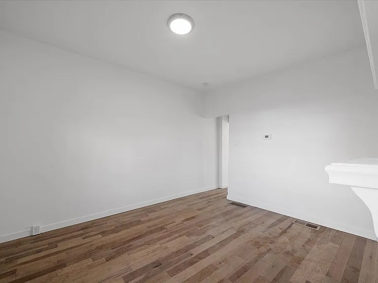 4100 Howley St — Photo 14