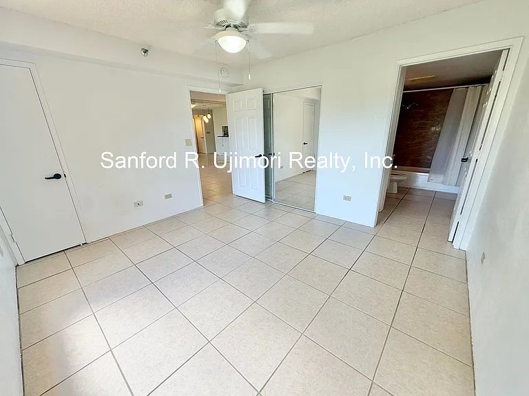 1090 Ala Napunani St #3-310 — Photo 10