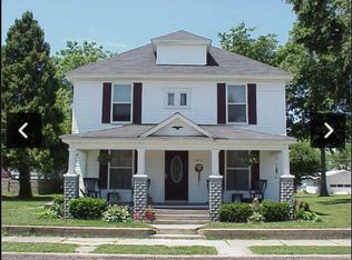 105 S Broad St, Mooreland, IN 47360