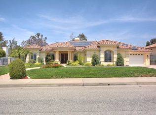 1549 Crestview Rd, Redlands, CA 92374