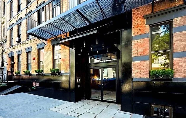 Rented by Compass | media 17