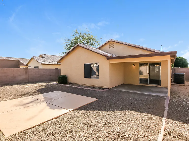 10626 E Enid Ave — Photo 15
