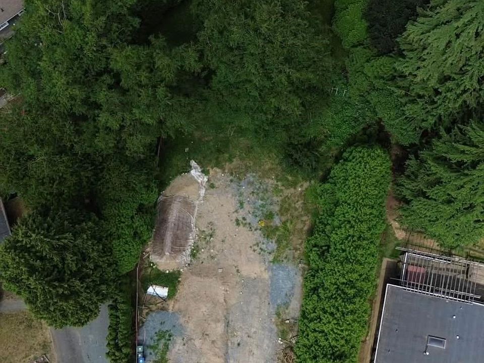 1st image of 2974 Earls Ct
