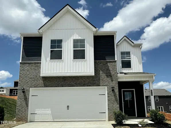 614 Canoe St, Johnson City, TN 37604