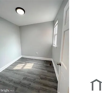 1930 S Beechwood St — Photo 12
