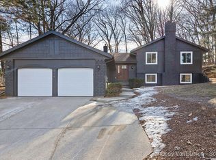 4774 Chalet Ln SW, Wyoming, MI 49519