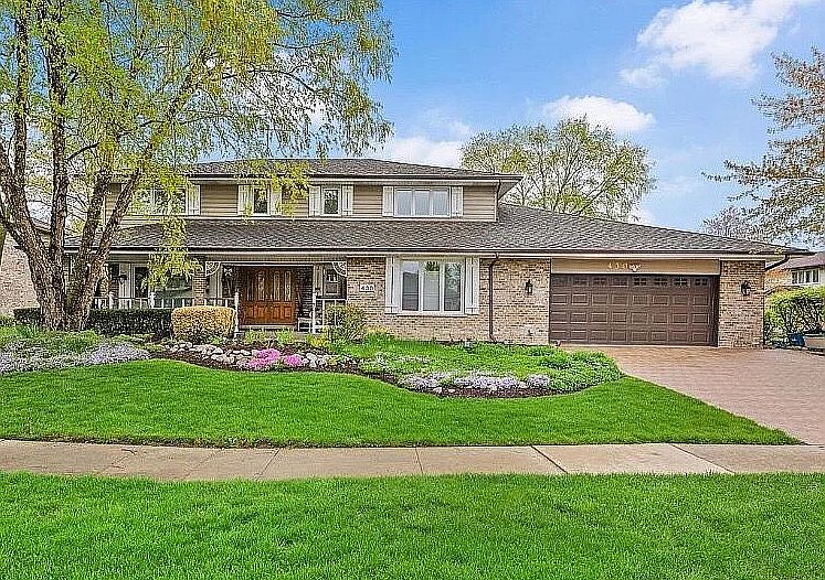 1st image of 430 Waterford Dr