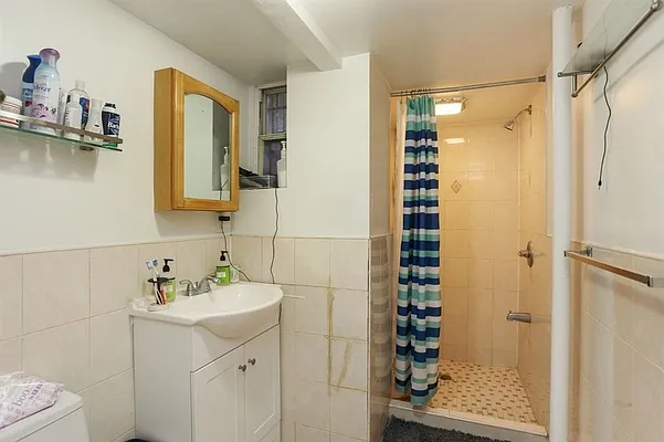 Rented by Corcoran | media 46